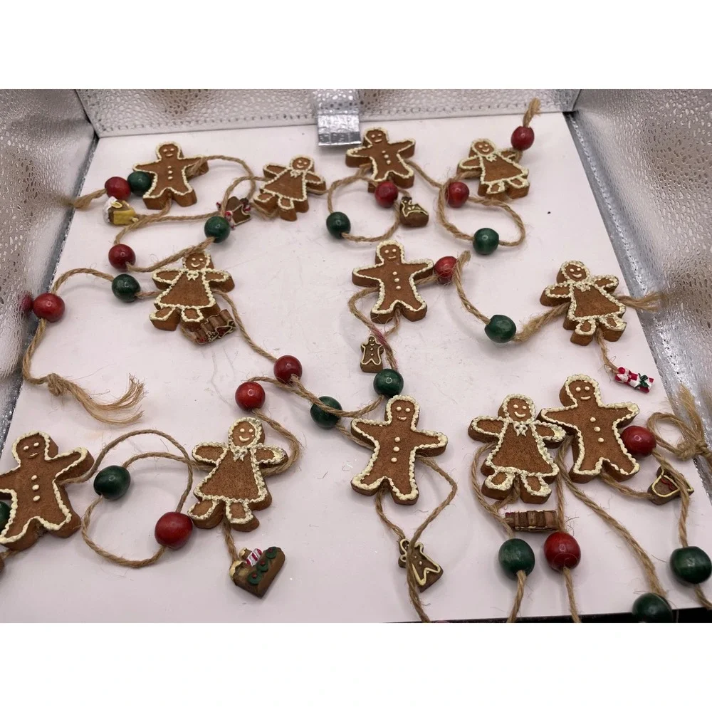Gingerbread Ornament Collection Lot 6 Cookie Chef Figures +Garland Holiday Decor